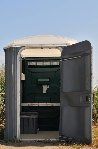 Best Portable restroom trailer rental  in Tuscoosa, AL